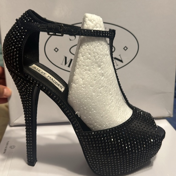COPY - Steve Madden black platforms high heel rhinestones. - Picture 3 of 4
